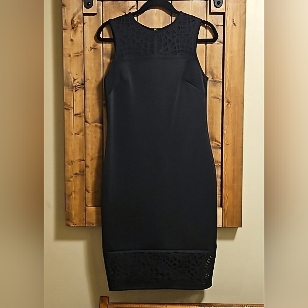 Thalia Sodi Black Laser Cut Scuba Stretch Sheath Dress Size Small